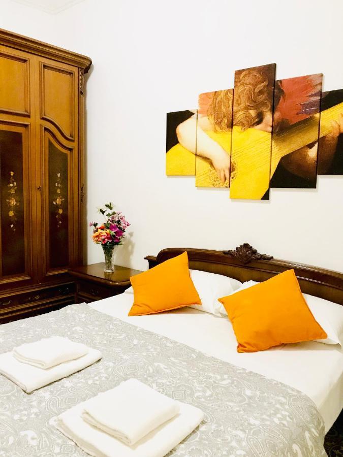 4 Bed Rooms Luxury Apartment Near Colosseum Rome Bagian luar foto