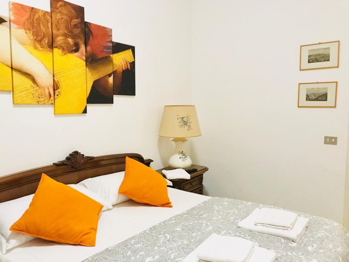 4 Bed Rooms Luxury Apartment Near Colosseum Rome Bagian luar foto